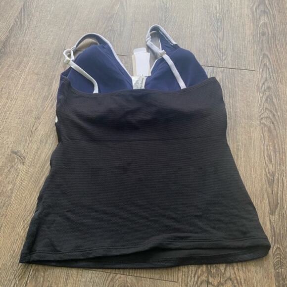 Tommy Bahama Color Block V-Neck Tankini - Picture 5 of 7